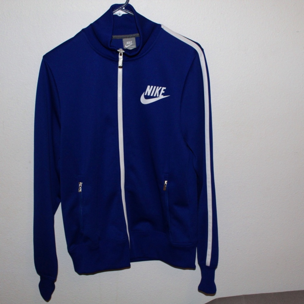 NIKE TRACK JACKET